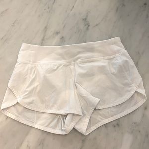 Girls Lululemon Ivivva Shorts White Size 12